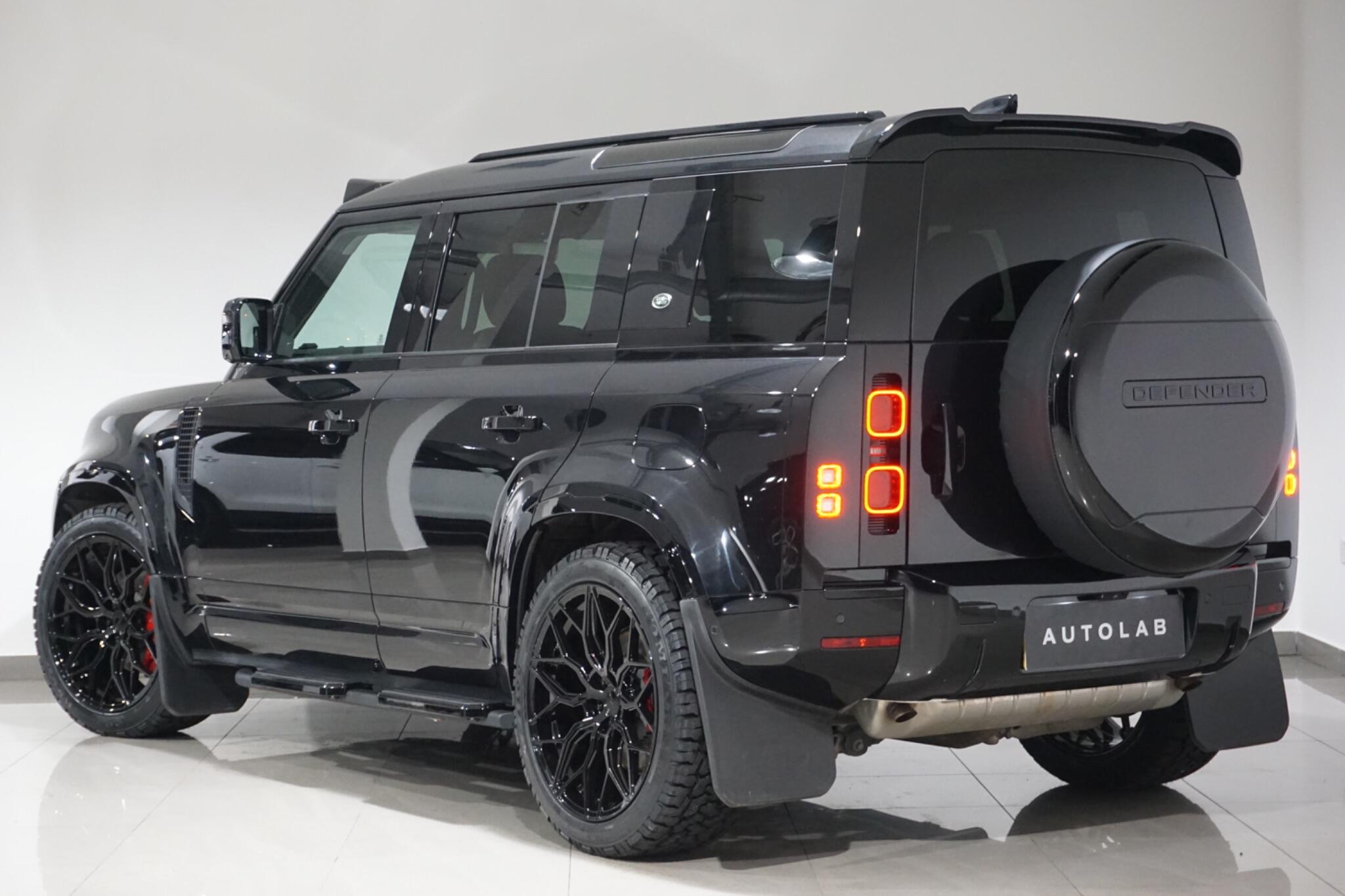 Land Rover Defender 110 2.0 P400e 15.4kWh XS Edition SUV 5dr Petrol Plug-in Hybrid Auto 4WD Euro 6 (s/s) (404 ps)